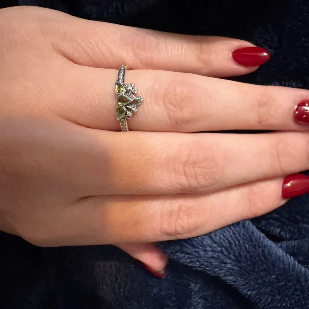 Disney Princess Tiana Tiara Ring